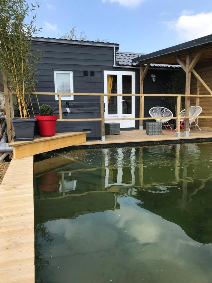 Les Nuits Insolites De La Mothe - Hebergement En Bulle Ou Tiny House Avec Spa Privatif Outremecourt Exterior foto